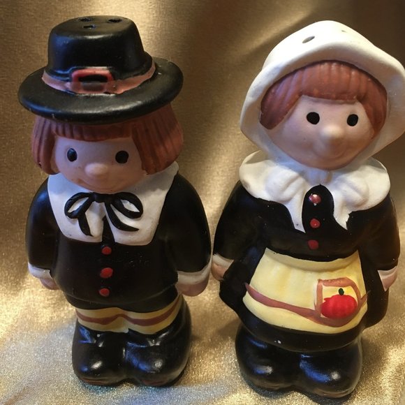 Gibson Greetings Inc. Holiday Gibson Greetings Pilgrim Salt Pepper
